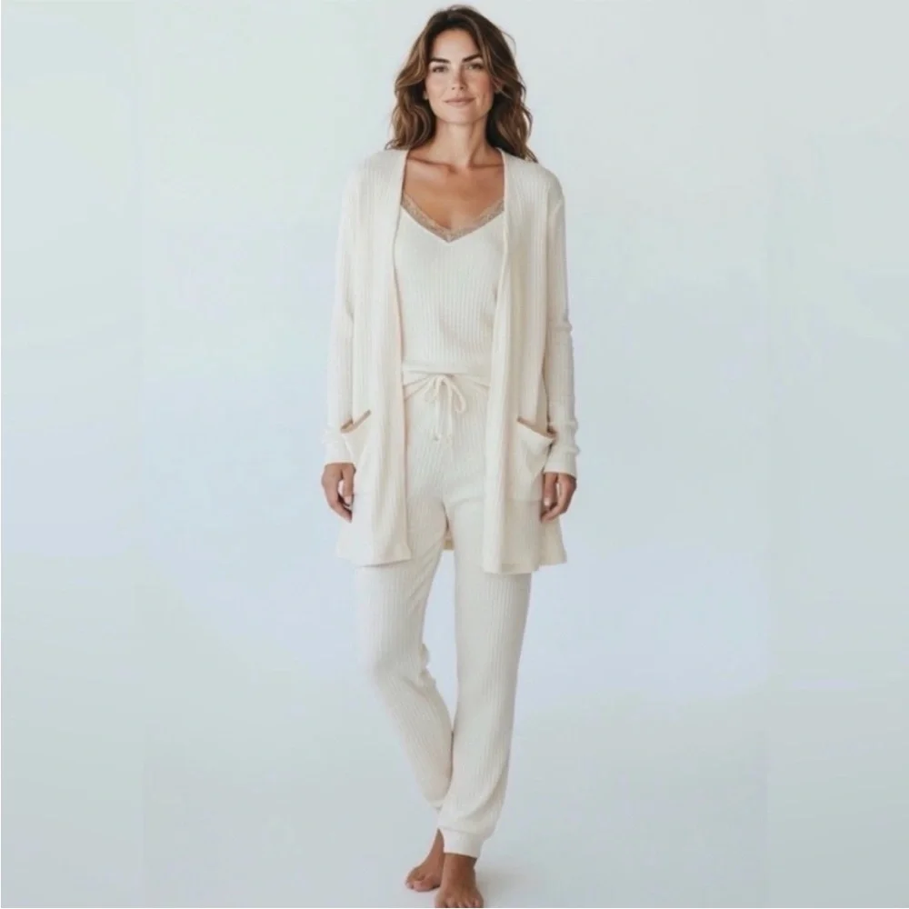 Blu Pepper Cream Knit 2pc Lounge Set - Picture 1 of 15